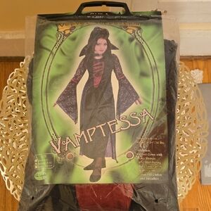 Fun World childs Vamptessa costume Sz M (8-10)